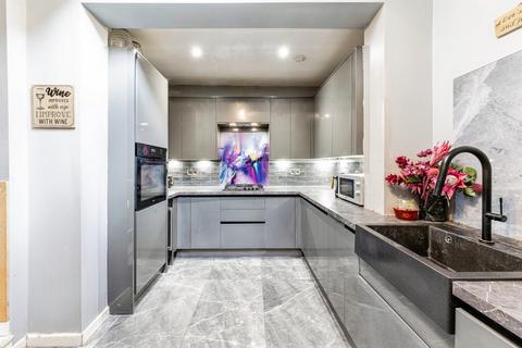3 bedroom terraced house for sale, Cosgrove Road, Old Stratford, Milton Keynes