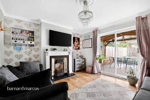 undefined, Bankside Drive, Thames Ditton