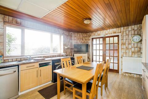2 bedroom detached bungalow for sale, Hill Crest Close, Sowerby Bridge