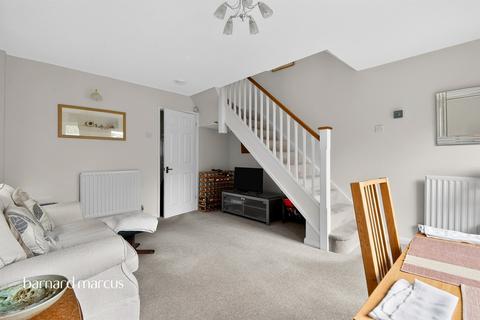 2 bedroom semi-detached house for sale, Chelmsford Close, Sutton