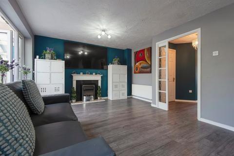 3 bedroom detached house for sale, St Davids Close, Stevenage