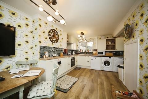 undefined, Richards Crescent, Monkton Heathfield, TAUNTON