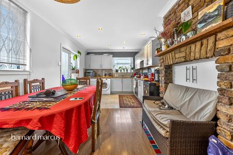 3 bedroom terraced house for sale, Woodville Road, Thornton Heath