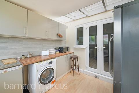 3 bedroom terraced house for sale, Hamilton Road, Thornton Heath