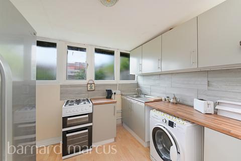 3 bedroom terraced house for sale, Hamilton Road, Thornton Heath