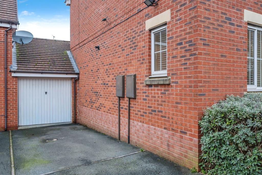 Garage: