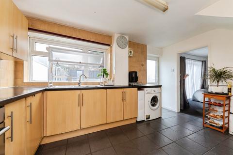 3 bedroom terraced house for sale, Broadwater Crescent, Stevenage