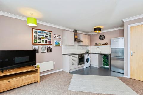 undefined, Bath Road, SLOUGH
