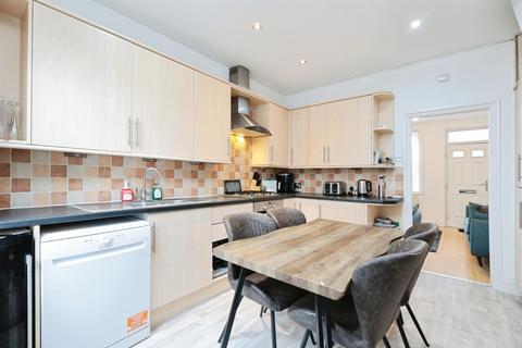 undefined, Cross Street, Watford