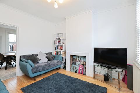 undefined, Cross Street, Watford