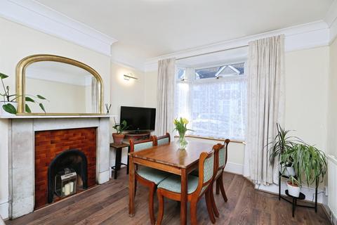 3 bedroom terraced house for sale, Estcourt Road, Watford