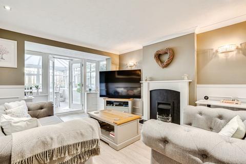 undefined, Sherwood Drive, Wakefield