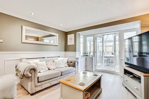 undefined, Sherwood Drive, Wakefield