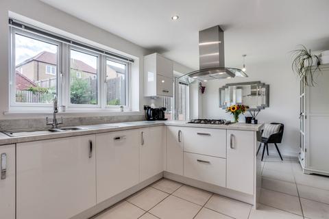 undefined, Stanley Hall Close, WAKEFIELD