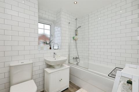 3 bedroom semi-detached house for sale, Canyon Meadow, Creswell, Worksop