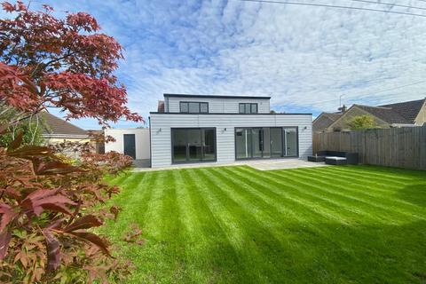 4 bedroom bungalow for sale, Orchard Drive, Southwick, Trowbridge