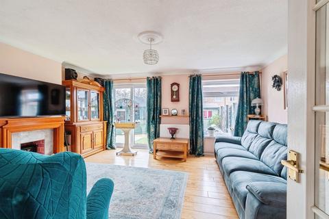 4 bedroom end of terrace house for sale, Waverley Close, Frome