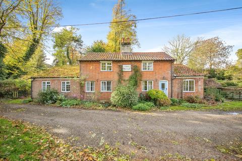 3 bedroom detached house for sale, Fenn Lane, Newbourne, Woodbridge