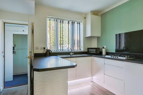 3 bedroom end of terrace house for sale, Moore Avenue, Bournemouth