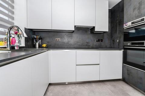 undefined, Peregrine Way, Hatfield