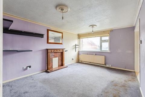 3 bedroom terraced house for sale, School Lane, Irchester