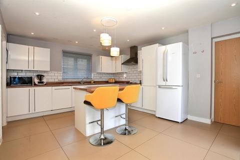 4 bedroom detached house for sale, Towgood Close, Helpston, Peterborough