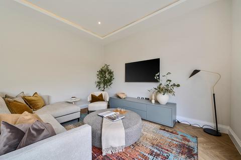 undefined, Burlington Place, East Barnet Village, London, En4