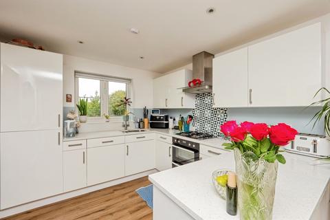 undefined, Rosebay Drive, WEYMOUTH