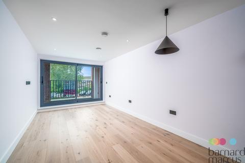 1 bedroom flat for sale, Friern Barnet Lane, London