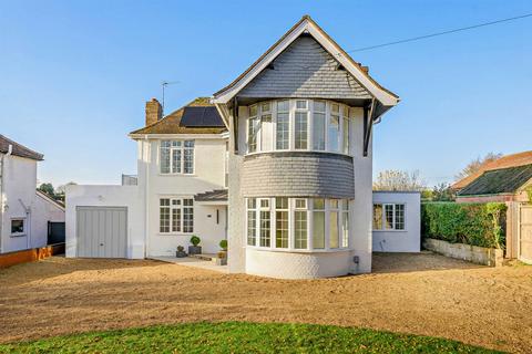 5 bedroom detached house for sale, Heartsease Lane, Norwich