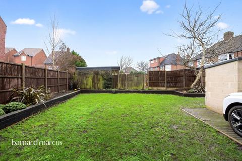 1 bedroom flat for sale, Friern Barnet Lane, London