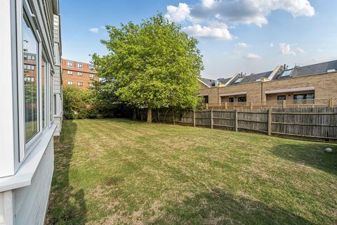 2 bedroom flat for sale, Chase Road, London