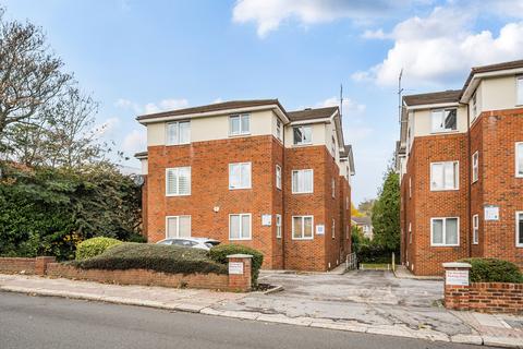 2 bedroom flat for sale, Station Road, Barnet