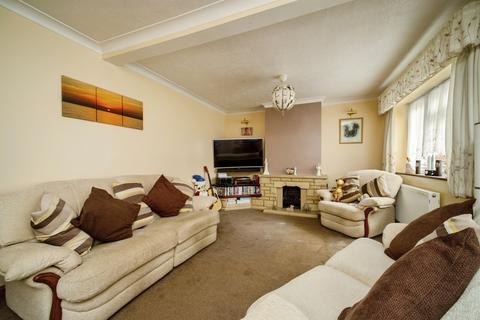 undefined, Greenbury Close, Basingstoke