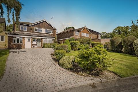 Magnaville Road, Bushey Heath, Bushey