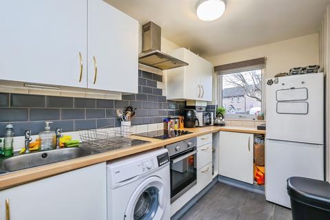 undefined, Birling Close, Nottingham