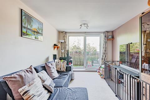 2 bedroom apartment for sale, Commonwealth Drive, Crawley