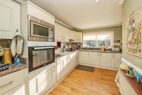 3 bedroom detached bungalow for sale, Milford Close, Wivenhoe, Colchester