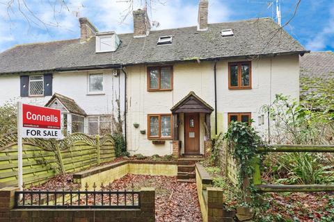 Four Oaks Cottages Bysing Wood Road, Faversham