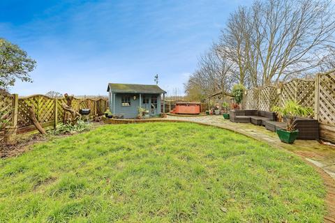 undefined, Four Oaks Cottages Bysing Wood Road, Faversham
