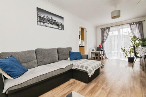 undefined, Lancelot Road, Exeter
