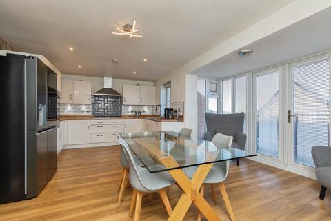 4 bedroom detached house for sale, Bluebell Close, Yate, Bristol