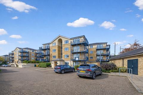 3 bedroom flat for sale, Rubens Place, London
