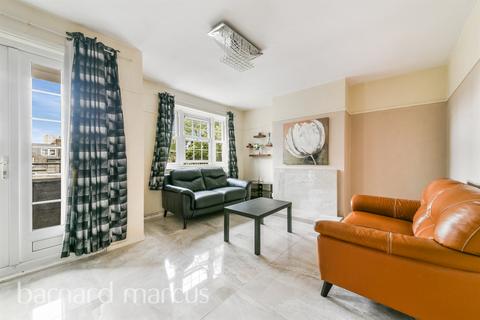 3 bedroom flat for sale, Worsopp Drive, London