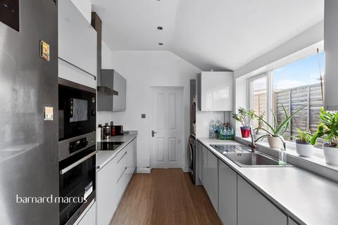 3 bedroom terraced house for sale, Dominion Road, Croydon