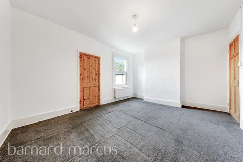 3 bedroom terraced house for sale, Davidson Road, Croydon
