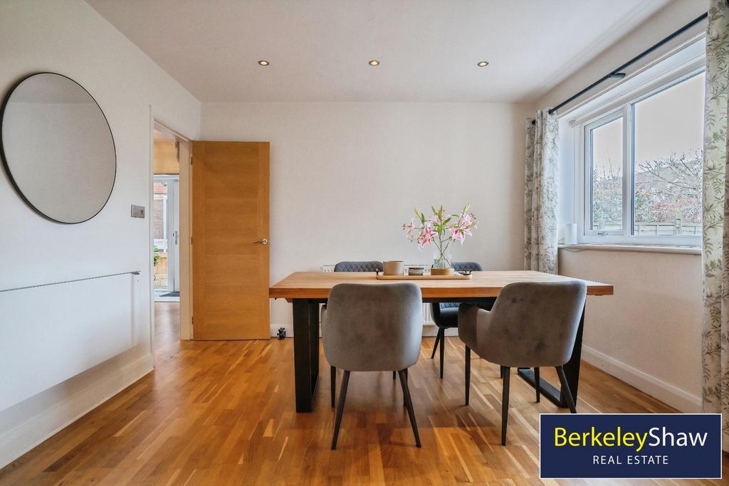 Kitchen/Living/Dining