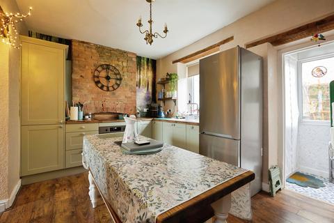 3 bedroom terraced house for sale, Priory Villas, WINCANTON