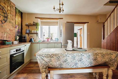 3 bedroom terraced house for sale, Priory Villas, WINCANTON