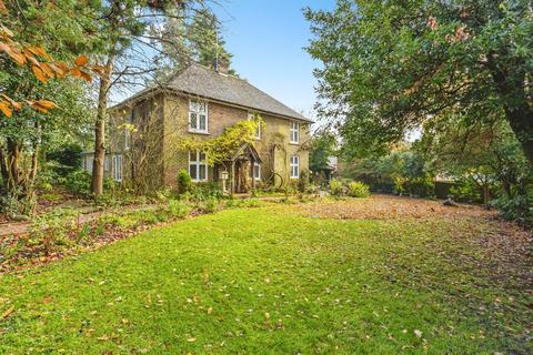 4 bedroom detached house for sale, Langridge Lane, Haywards Heath